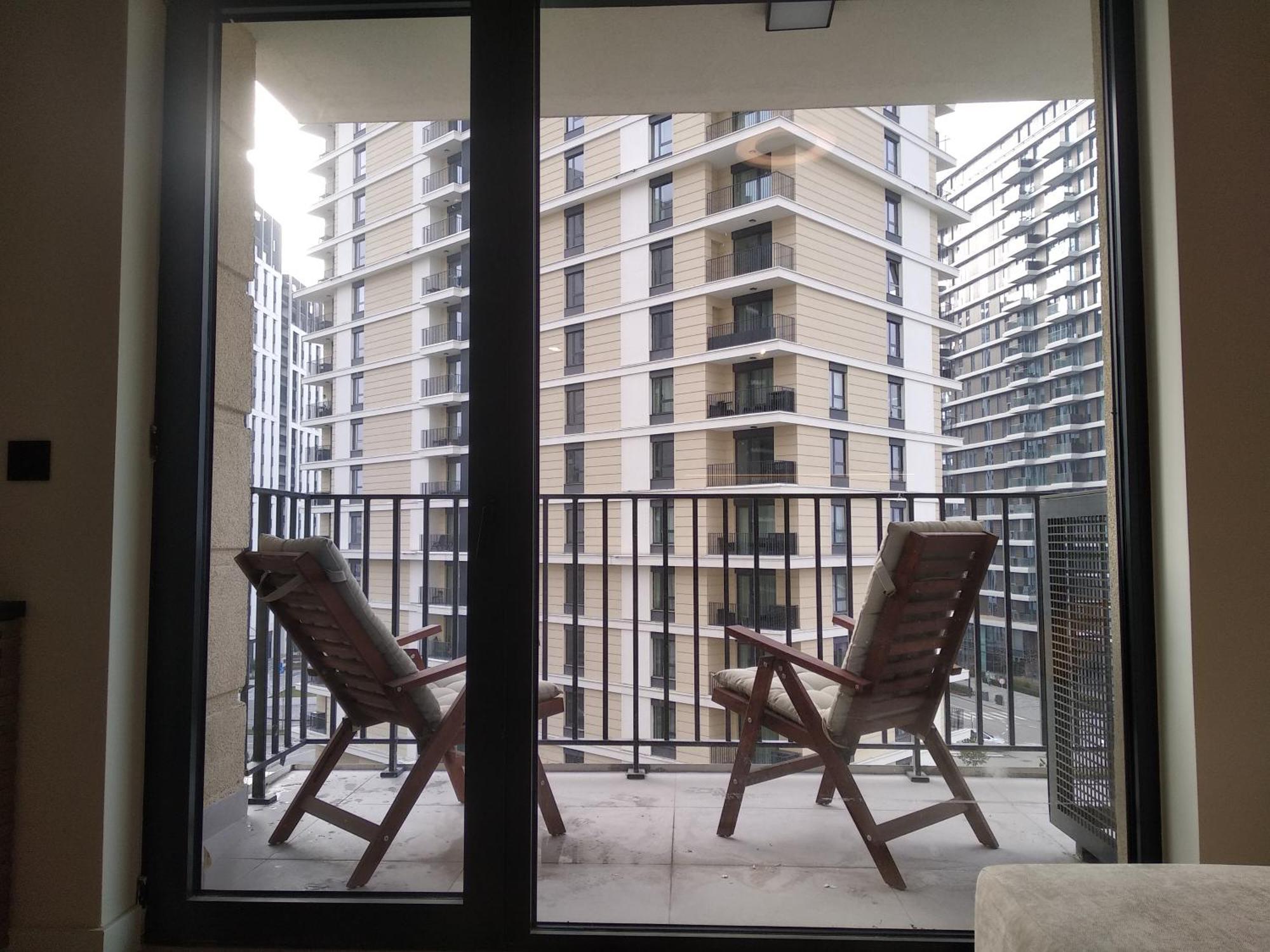 Apartment Bw Premium 5th Symphony *